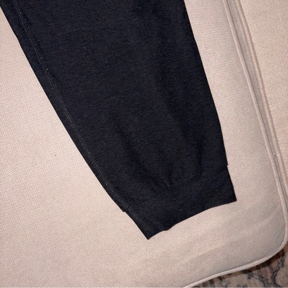 Beyond Yoga Black Spacedye Joggers - Picture 5 of 6